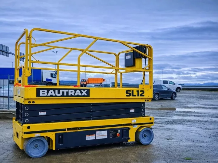 Manitou Телескопичен товарач T4514